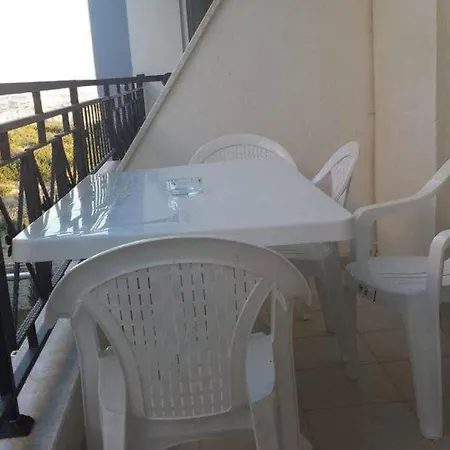 Stunning 2-bed In Apartamento *