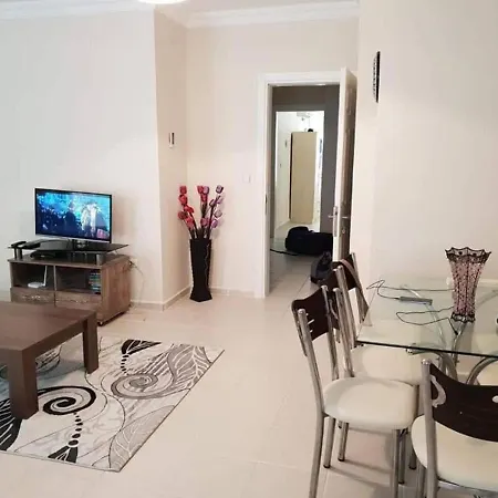 Stunning 2-bed In Apartamento